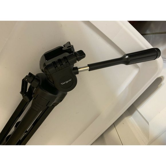 Targus Tripod TGT-BK58T Black With Targus Zip Bag Black - Picture 4 of 10